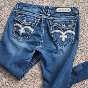 (64) Rock Revival Women's Blue Jeans 31/30